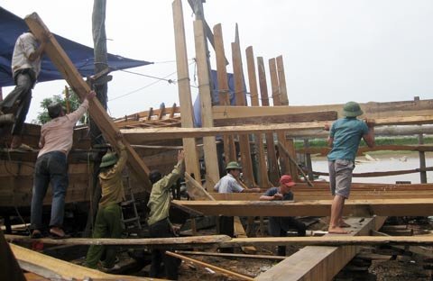 Nhân chứng sống từng đóng ‘tàu không số’