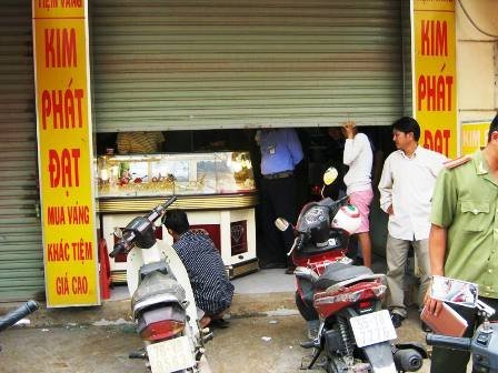 Phá băng cướp tiệm vàng nguy hiểm nhất