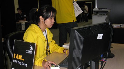Học thế giới từ hội thi