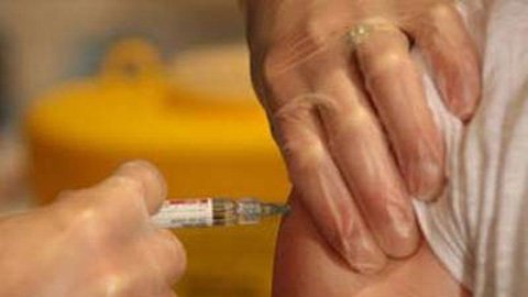 Hoóc-môn tránh thai làm tăng gấp đôi nguy cơ lây nhiễm HIV