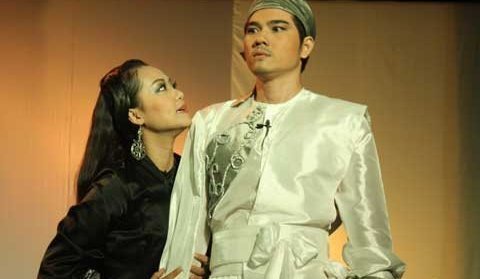 Hồng Ánh và nước mắt “Quyền lực tình yêu”