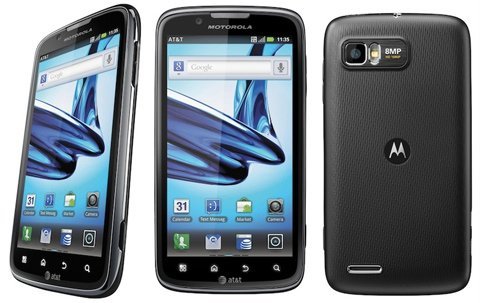Motorola Atrix 2 sẽ lên kệ sau iPhone 4S hai ngày