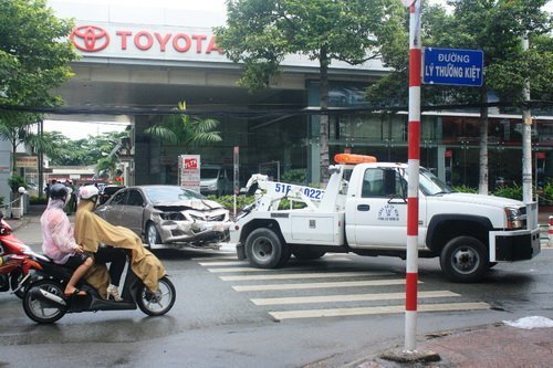 Thông tin mới vụ bác sĩ lái 'xe điên'