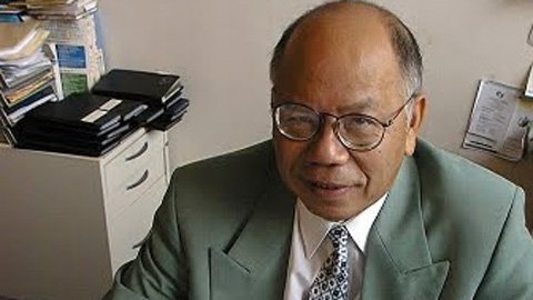 'Việt Nam nghèo nhưng chơi sang'