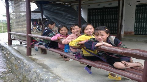 Tinh khôi nét trẻ vùng cao
