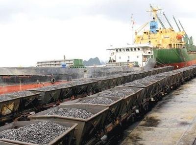 Đã đến lúc tái cơ cấu TKV