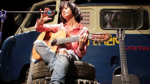 Lê Cát Trọng Lý: đẹp hơn, xuất sắc hơn!