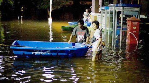 Thế giới 24h: Bangkok thoát hiểm