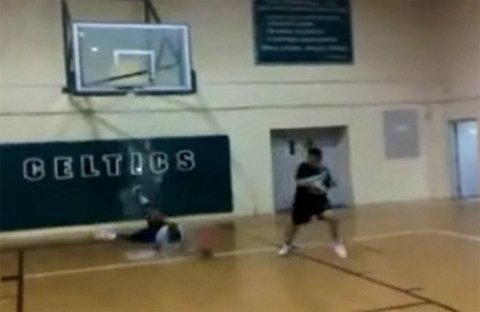 Những pha chơi bóng 