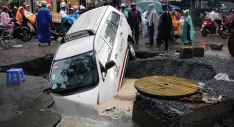 Đào 1m đường, nhà thầu phải 'cược' 5.000 USD?