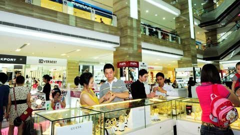 Vincom HN tặng 1000 phần quà trong ngày 20/10