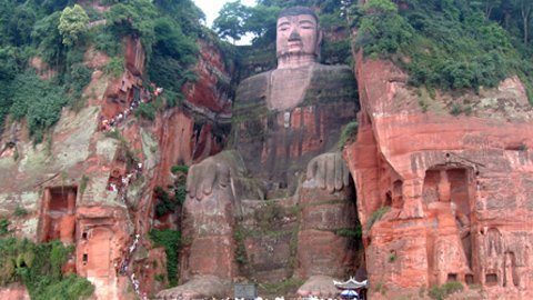 Nga Mi - một trong tứ đại linh sơn Trung Quốc