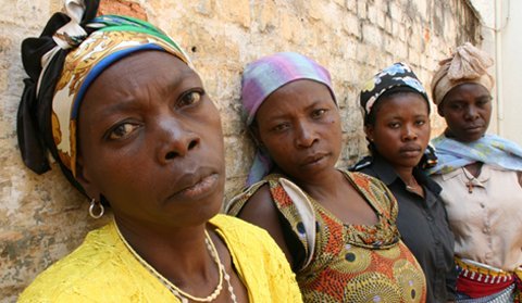 Malaysia giải cứu 21 nô lệ tình dục ngoại quốc