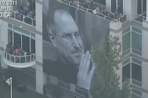 Lễ tưởng niệm Steve Jobs đầy xúc cảm