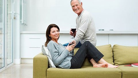 Phụ nữ 22 lấy đàn ông 47