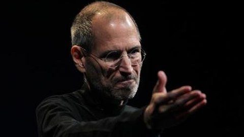 Steve Jobs phẫu thuật quá muộn