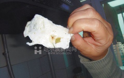 Xuất hiện trứng vịt giả dai, cháy khét như cao su