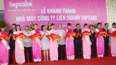 Bánh tươi Topcake chính thức ra mắt tại Việt Nam
