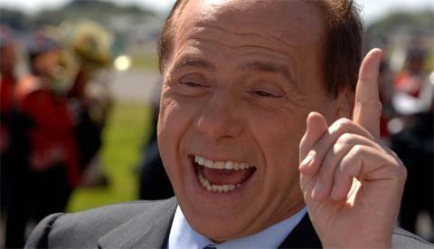Berlusconi tố công tố viên ám ảnh ấn phẩm khiêu dâm