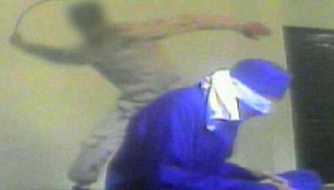 Lộ cảnh tra tấn dã man ở Libya thời Gaddafi