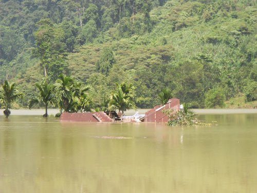 18 hộ dân kiện Tập đoàn điện lực VN