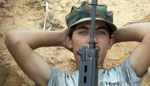 Các chiến binh nổi dậy ở Libya được gì?