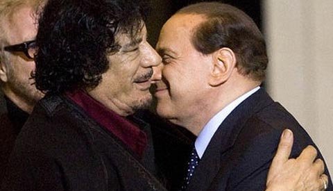 Gaddafi từng viết thư cầu viện Berlusconi