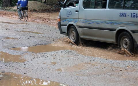 Tan nát con đường từng ‘đẹp nhất Việt Nam’