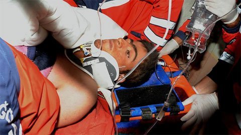 Vẫn sống dù bị vùi 4 ngày sau động đất