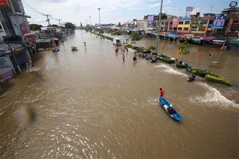 Bài học đắt giá về chống ngập lụt đô thị