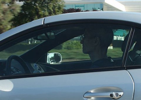 Giải mã bí ẩn xe không biển của Steve Jobs