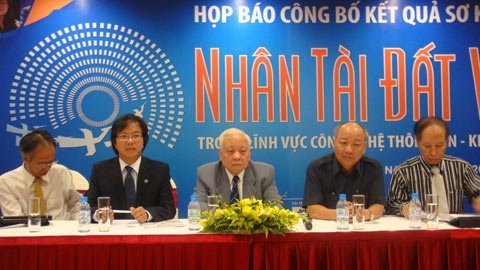 Mạng xã hội, ứng dụng mobile “áp đảo” NTĐV 2011