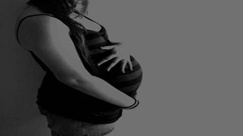 Kinh hoàng nỗi đau nạo phá thai của những bà mẹ trẻ