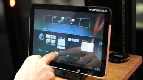 Tablet Xoom 2 lộ ảnh 8,2 inch, giá 12 triệu