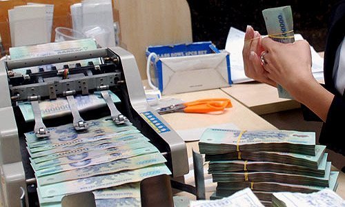 Tránh 'đại phẫu', ngân hàng nhỏ lách cửa nào?