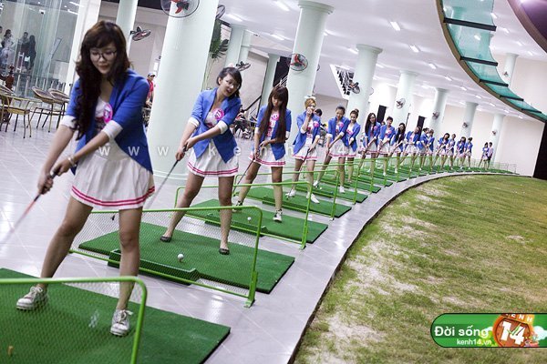 Nóng trong ngày: Nốt ruồi 'tố' Ngọc Trinh