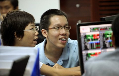 Chứng khoán tiếp tục 'khiếm thị'