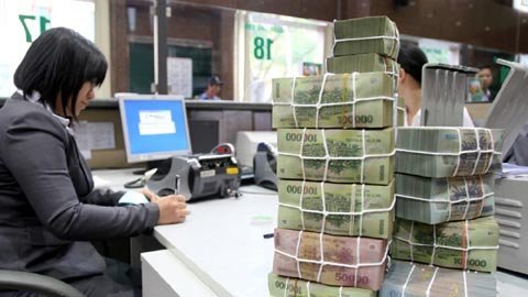 Làm việc chốn công quyền có 'màu mè' gì không?