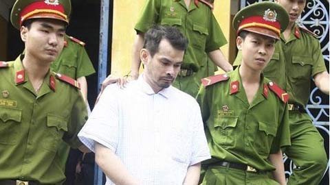 Việt kiều cướp 20.000 đồng của tài xế xe ôm