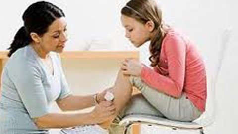 Nếu bị chó nhà hàng xóm cắn…