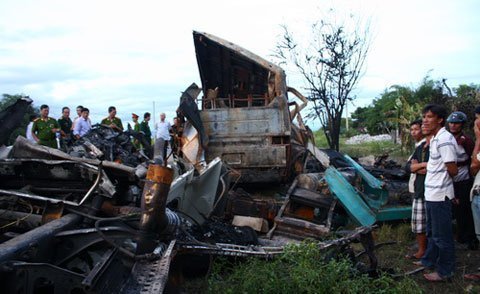 Xác minh lái xe chưa đủ tuổi gây tai nạn ở Bình Thuận