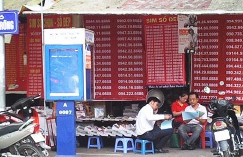 Đổ xô đầu cơ SIM đẹp của mạng sắp… sập
