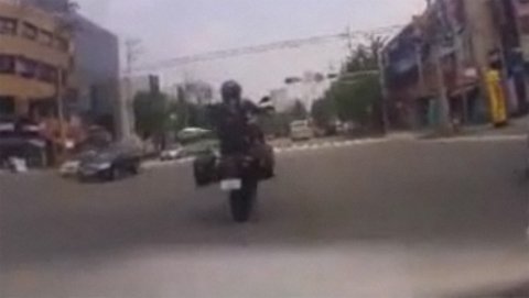 Màn bốc đầu 