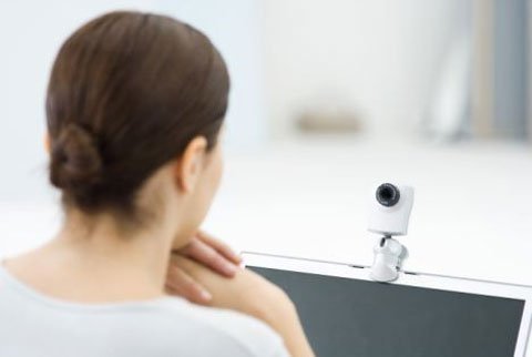 Giật mình chiêu lừa khỏa thân qua mạng để trúng thưởng