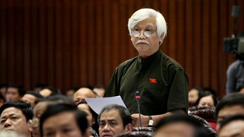 'Tôi mà rửa tiền, đọc luật này tôi lách được ngay'