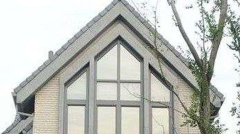 Ngắm biệt thự 50 tỷ của vợ chồng Lương Triều Vỹ