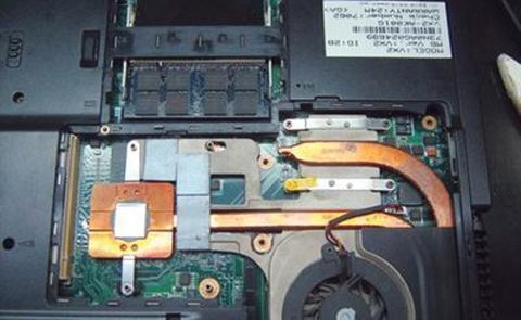 Cuộc chiến cấu hình máy tính đã 