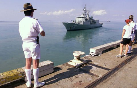 Mỹ thường trực quân sự tại Úc để rồng bớt hung hăng