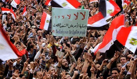 Thủ đô Ai Cập lại nóng ran vì bạo lực