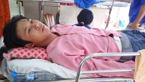 Được các nhà hảo tâm giúp đỡ tôi thấy ấm lòng hơn